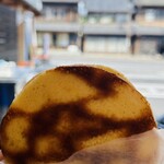 虎屋菓子舗 - 佐原の街並みを眺めつつ