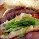 BELLOWS BURGER - エッグ&パインバーガー1180円＋サラダ・ドリンク付のランチセット200円