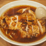 日本橋 さか一 - 大山鶏吊るし焼きモモ肉炙り一枚乗せ