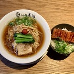 らぁ麺 善治 - 醤油らぁ麺 ¥900 ＋ うなぎ丼 ¥380