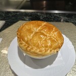 HIBACHI - 松茸のスープパイ包み