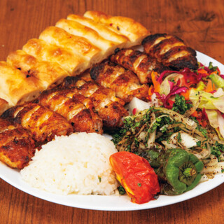 《takeaway OK》 Many Turkish Cuisine made with unique spices♪