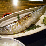 大八 - 「焼魚定食」北海道根室産旬さんま塩焼