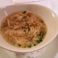 南国酒家 原宿本店 - 滋味伝わるスープ。コースへの期待感も高まります！