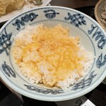 楽家 となり - タマゴかけご飯