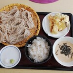 戸隠蕎麦やまざと - 麦とろご飯ざるそばセット
