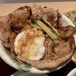 武柳庵 - ご飯半分でお願いしたらホントにチョコっとで良かったです♬蕎麦も少な目でした。