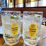 新宿嵯峨野 - ハイボールに旬のグリーンレモン★おもてなし精神！！