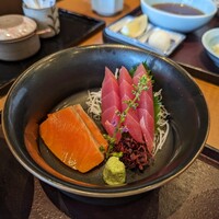 天ぷら ひさご - 定食のお刺し身