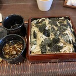 Teuchi Soba Ishioka - ２枚目ざる蕎麦。