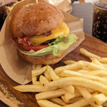 GRILL DEMI  Y's BURGER - 