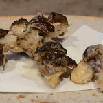 柳家 - 舞茸の天ぷら、松茸の天ぷら