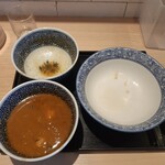 麺屋一燈 - 大盛にしたので、スープおかわりあり！