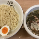 ひるがお 東京駅店 - つけ麺ひるがお盛り1340円