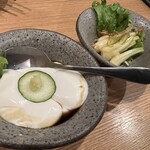 Kaisembatten - ジーマーミ豆腐と島らっきょ