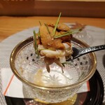 Nishi Azabu Shimizu - 北海道産の毛蟹とバフンウニと牡丹海老～長芋の土佐酢ジュレ（ぎやまん）