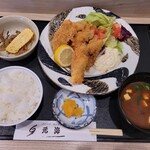 元海 - カキフライ定食　1430円
