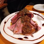 Nakano Biru Koubou - 牛もも肉のローストビーフ