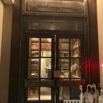 TOKYO Whisky Library - 