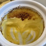 シーズンズレストラン 壱之壱 - かぼちゃのブリュレはカスタード層とかぼちゃのムース層に分かれて、香ばしいブリュレコーティングが（＾∇＾）