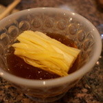 黒ひげ - キニラのおひたし