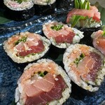 上物天然海鮮カツオ - 