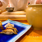 花寿司 - 継ぎ足されたツメは絶品✨