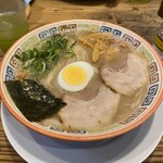 久留米とんこつラーメン 松山分校 - 