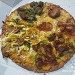 ドミノ・ピザ - クワトロミートマックス、3,330円