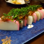 弥太郎 - うめかまぼこ