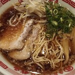 Chuuka Soba Gaba - 黒中華。フードコートの味がする