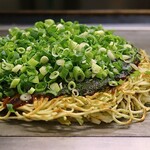 おはら - 広島焼き(大 1,200円)
ねぎのせ(+300円)