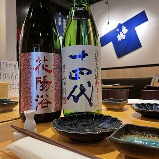 We offer a wide variety of sake, from rare sakes such as Juyondai to sake carefully selected by the owner!