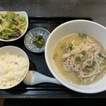 中国四川麺飯店 一燈 - 麺定食(豚しゃぶ白胡麻スープ麺)❗️