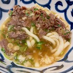 ニクスイハヤト - 半分程度食べてもこの肉の量