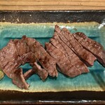 GRILL DEMI - 厚切りタンステーキ！塩味最高