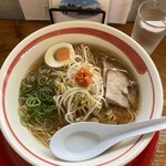 マグマ食堂 - みそラーメン (902円)