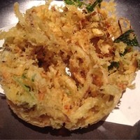 新潟名物 布のり蕎麦とおいしい酒菜 きなせや. 赤坂割烹店 - かき揚げ