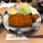 Tonkatsu Kagurazaka Sakura - 