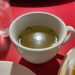 南海飯店 - かたい焼ソバのスープ