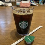 Sutabakku Sukohi - ドリップコーヒー(ICE、tall)