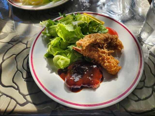 テファニー - 中豊（カフェ）