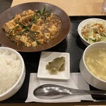 舞鶴麺飯店 - 