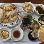 ギョウザとカレーのてっちゃん - 