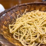 蕎麦 伊とう - 蕎麦は「香り」と「喉越し」
…と、勝手に思ってます。