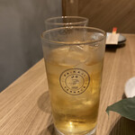 PAIKAJI TERRACE - 「具志堅パンチ」という名の半分ネタでオーダーしたピーチリキュール＋ジャスミン茶。想像よりも爽やかで飲みやすいです。