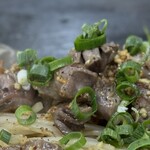 お好み焼き ふじや - どの品の味付けも濃すぎずパクパク食べられる。素材の美味しさが存分に味わえてビールがすすむΣ( °o°)  もう1杯！