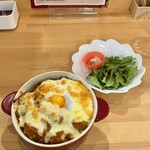 Curry House 光 - 焼きカレー　８８０円
            チーズ少なめでお願いしました