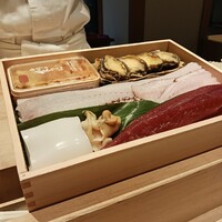 日本料理 はなの - うに、あわひ、かつお、ハモ