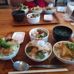 ひこま豚食堂＆精肉店 Boodeli - 